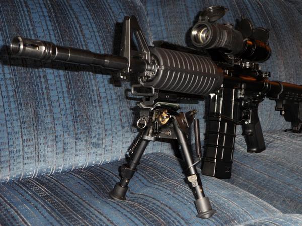 M4A1 w/Spring Loaded Retractable Bipod -  Retracted